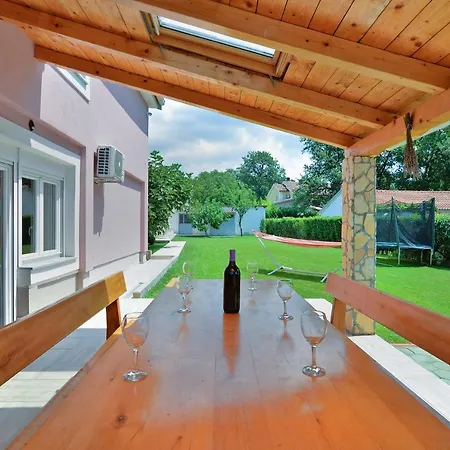 Valbandon 1719 Vakantiehuis Fažana