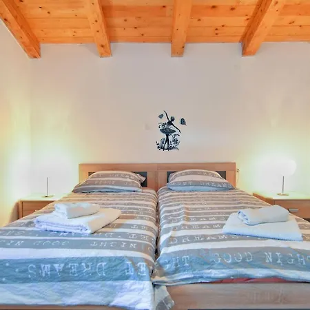 Valbandon 1719 Vakantiehuis *